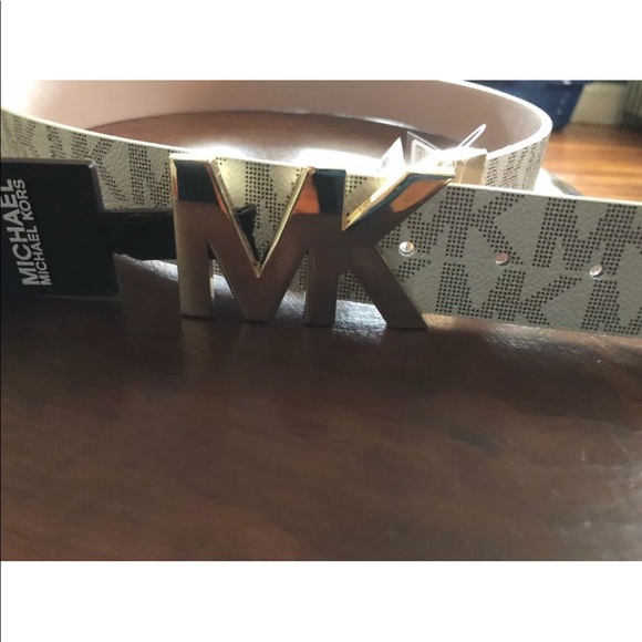 Michael Kors MK Belt Reversible Gold/Vanilla/Pink - Picture 5 of 6